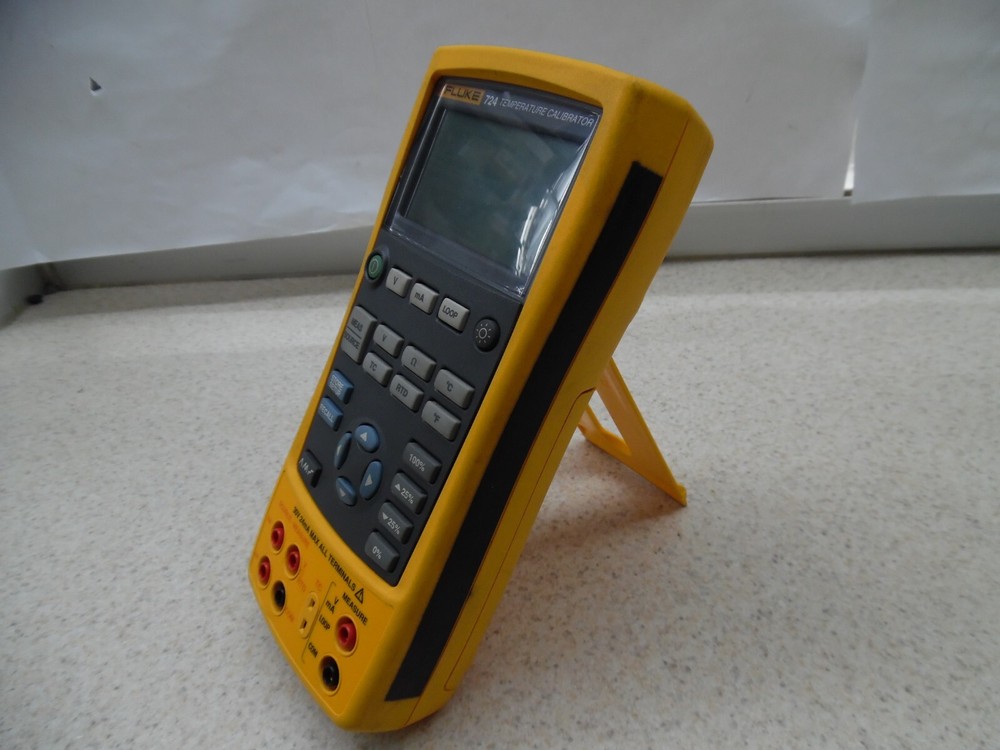 Fluke 724 Process and Temperature Calibrator