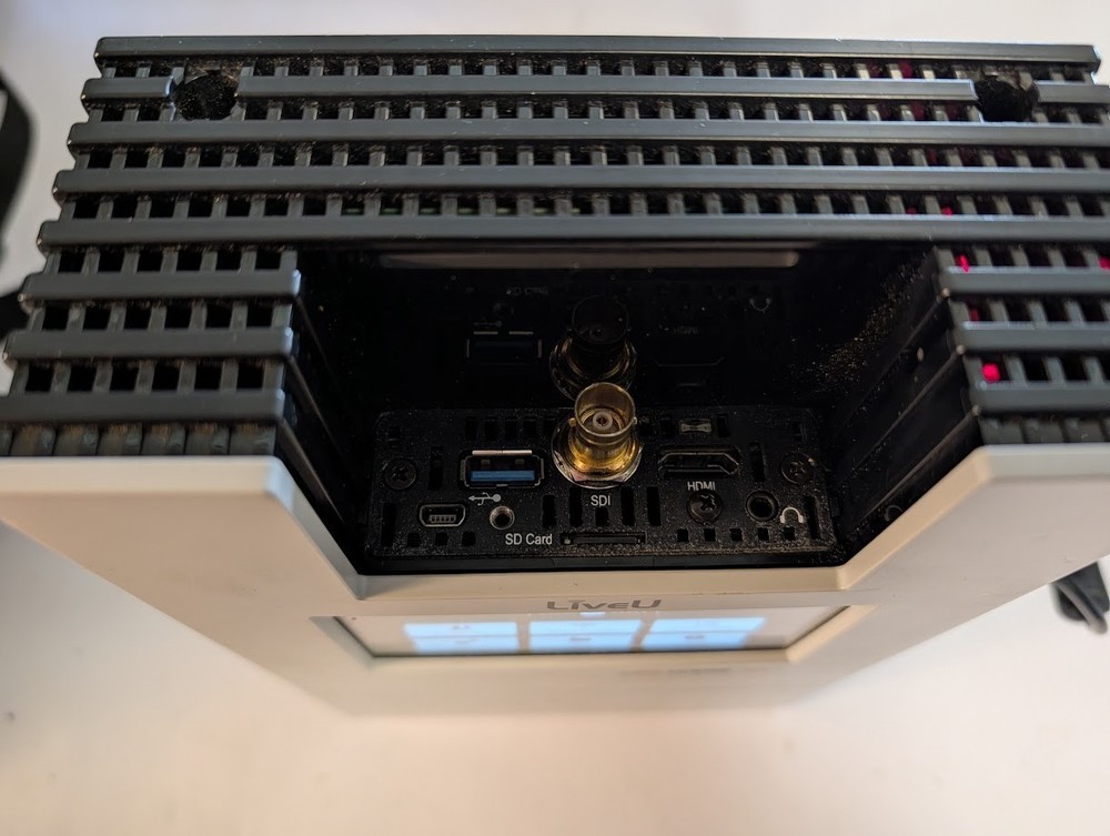 LiveU LU500 Livestreaming Encoder Portable Broadcasting System