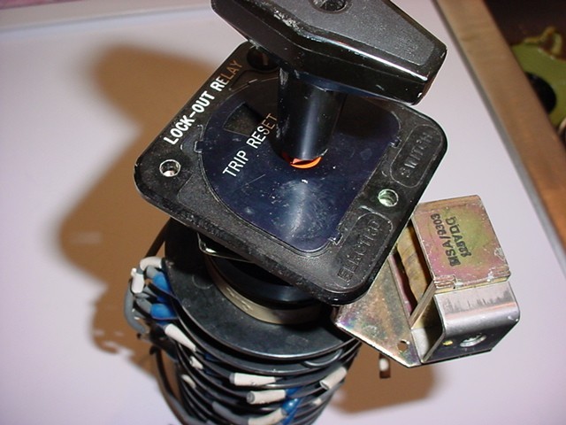 Electroswitch ELECTRO SWITCH 7808D Lock-Out Rotary Switch Series 24 LOR 125VDC