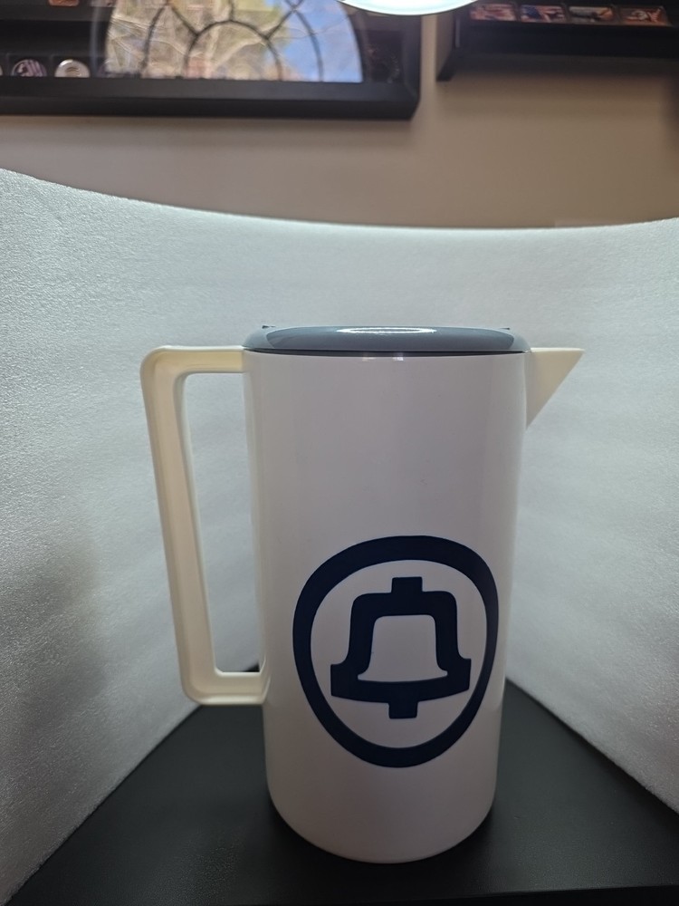 Southern Bell Tea Pitcher with Lid