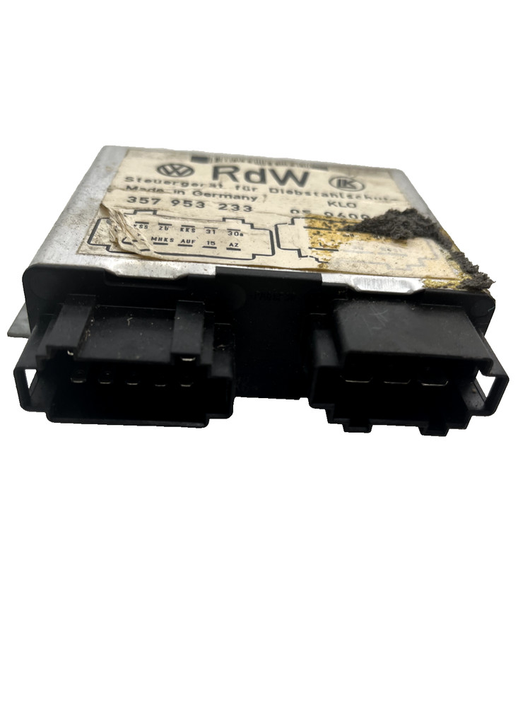 VW JETTA Theft-Locking Alarm Control Module 93-98 357 953 233