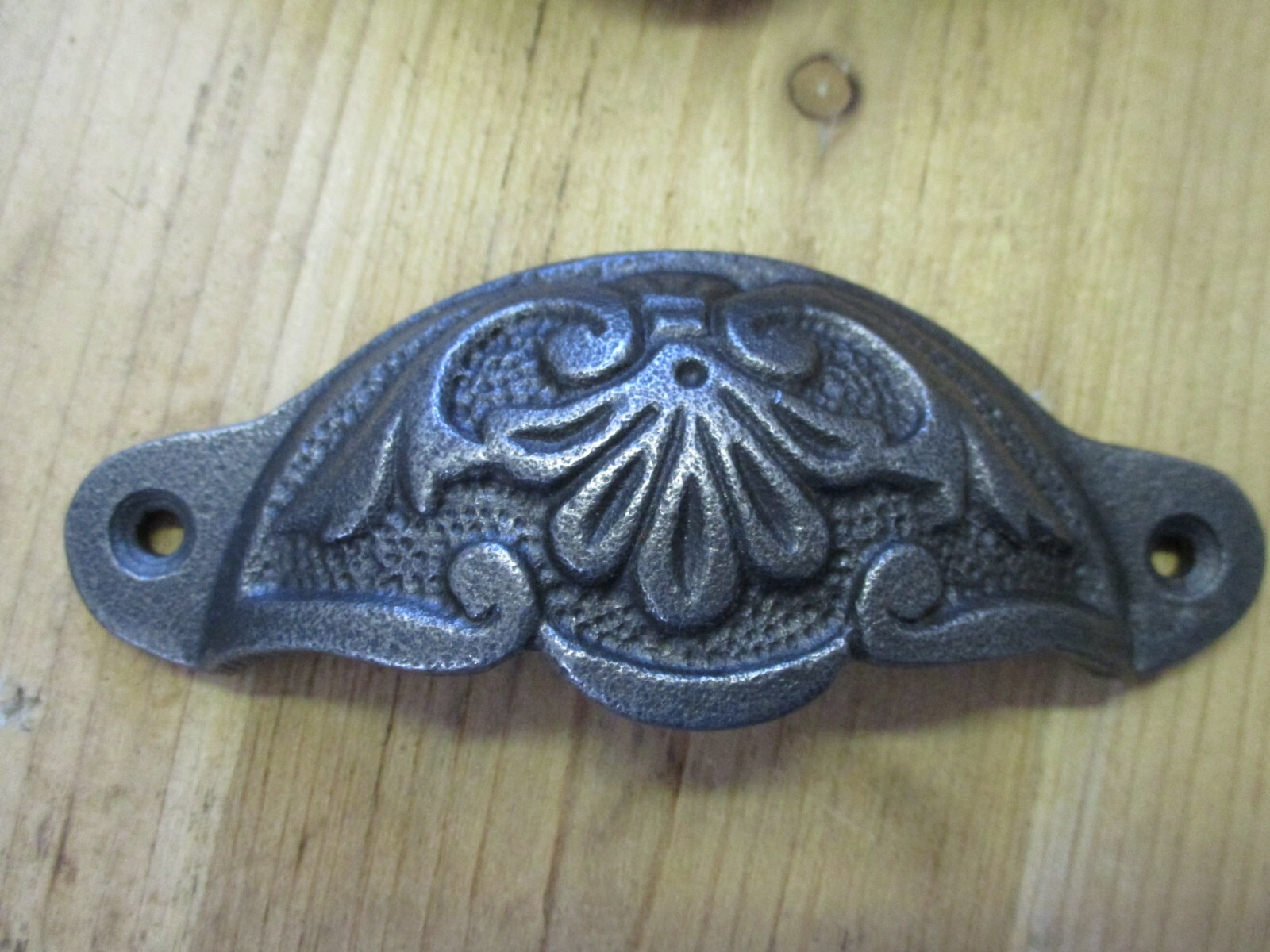 10 CUP PULLS 4 1/8 WIDE DRAWER VICTORIAN BIN HANDLES ANTIQUE LOOK IRON BEAUTIFUL