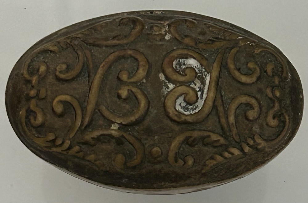 VICTORIAN/EASTLAKE SOLID BRASS DOOR KNOB/DRAWER PULL.