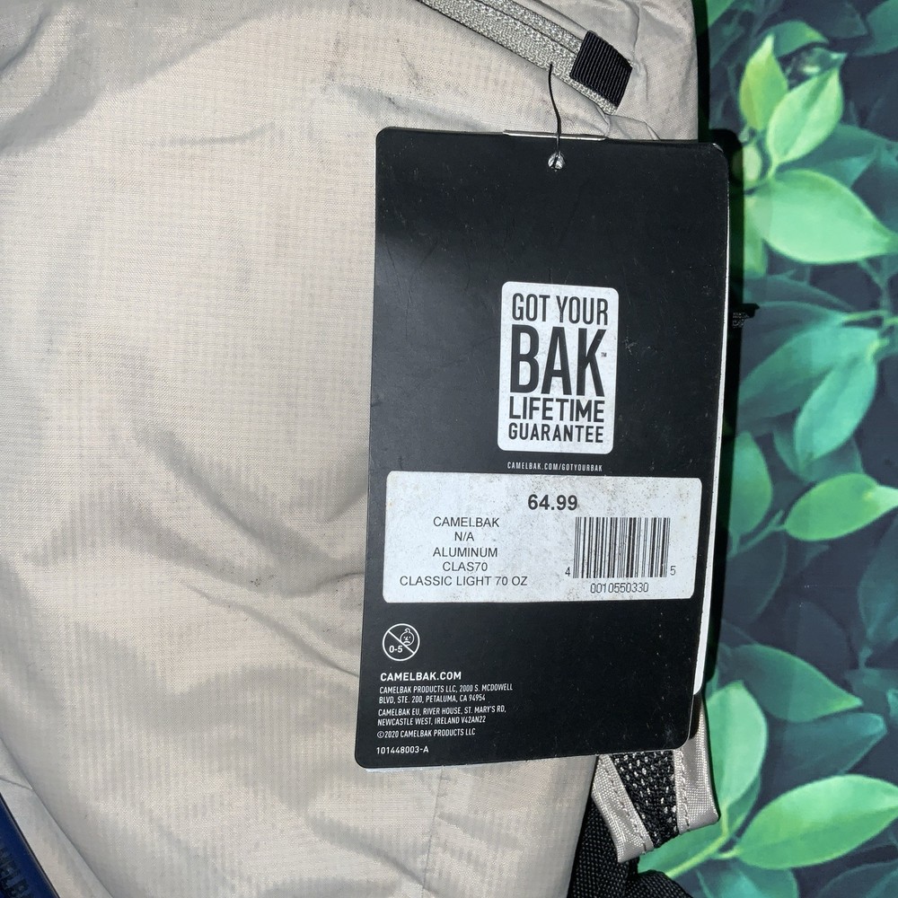 Camelbak Classic Light 70 Oz Aluminum With Defects
