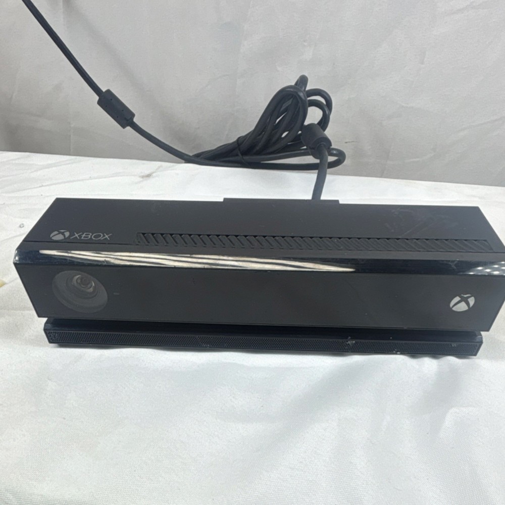 Microsoft Kinect Model 1520 Motion Camera for Xbox One Console Black Wired
