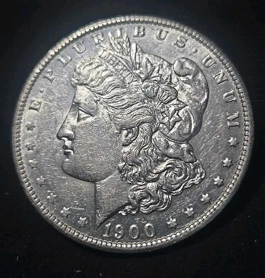 1900 S MORGAN SILVER DOLLAR - HIGH GRADE!!!