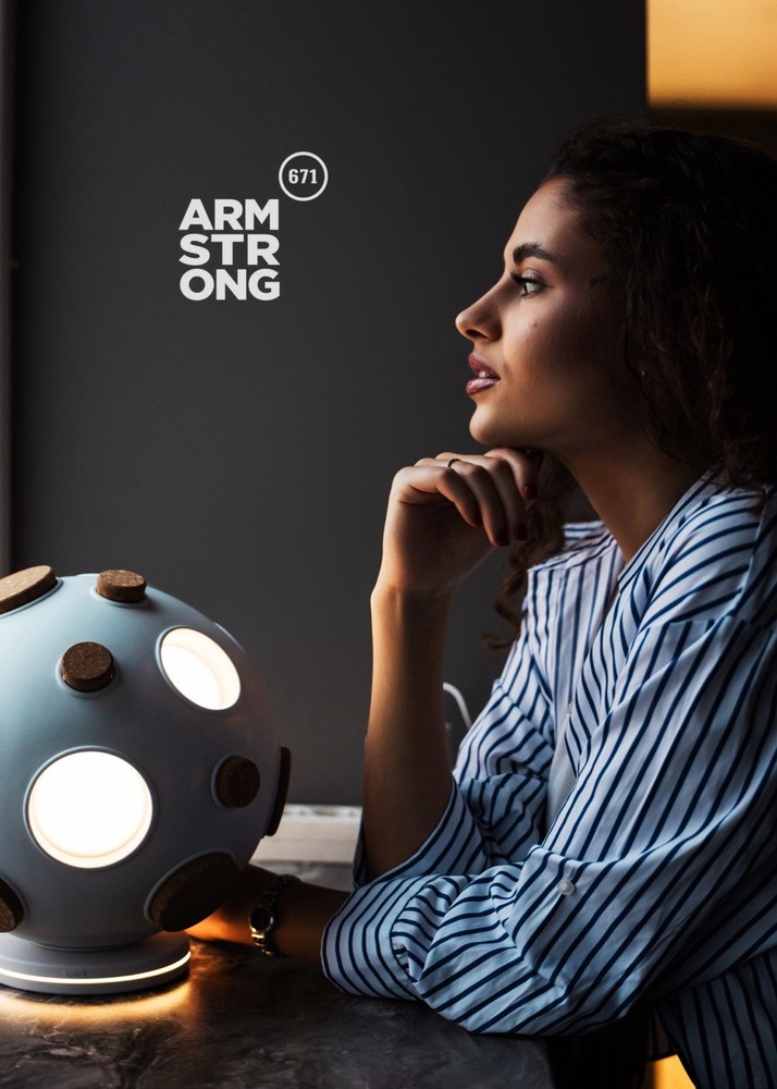 Armstrong 671 Lamp