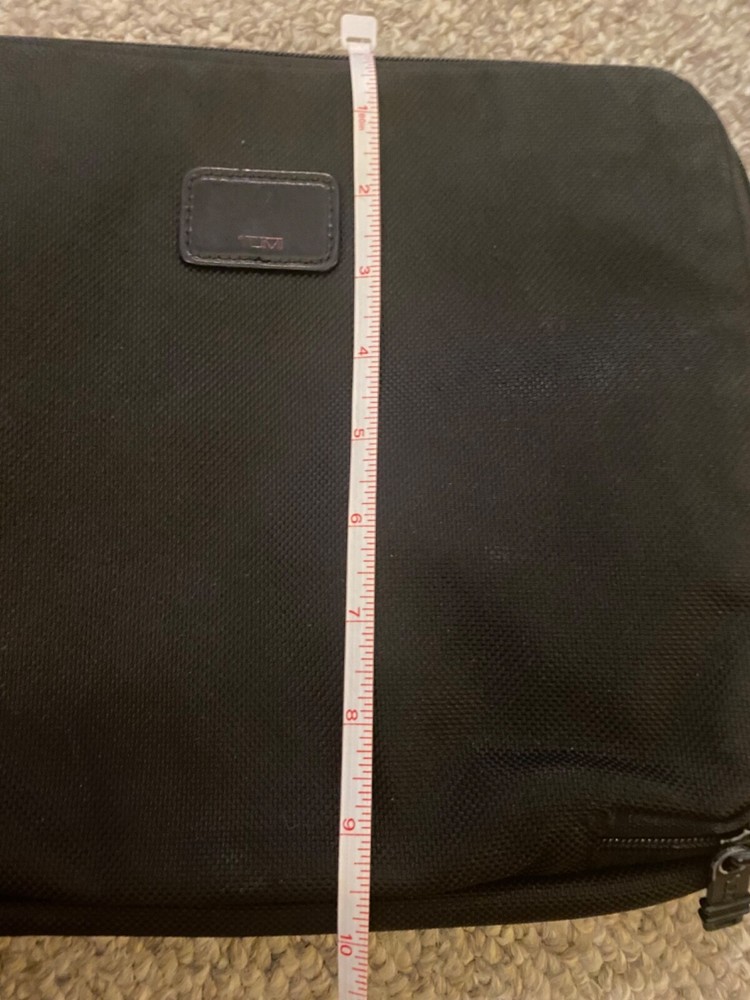 Tumi Black Ballistic Nylon Tablet iPad Zip Case organizer EUC