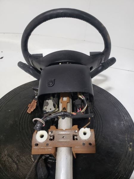 Ignition Switch Fits 2005-2007 LIBERTY OEM