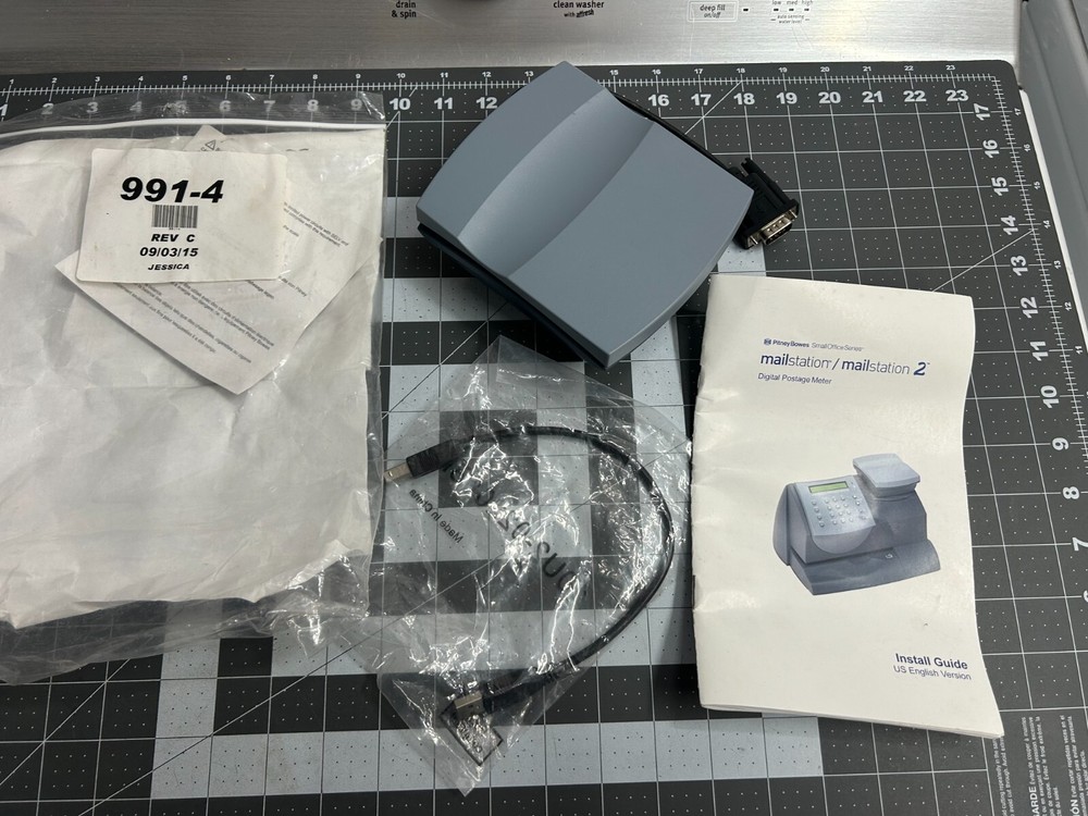 EUC Pitney Bowes MP08 mailstation2 Parcel Mail Weighing Platform Scale