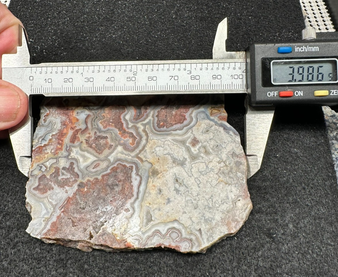 Crazy lace Agate unfinished slab, great for cabbing (weight 4.98oz)