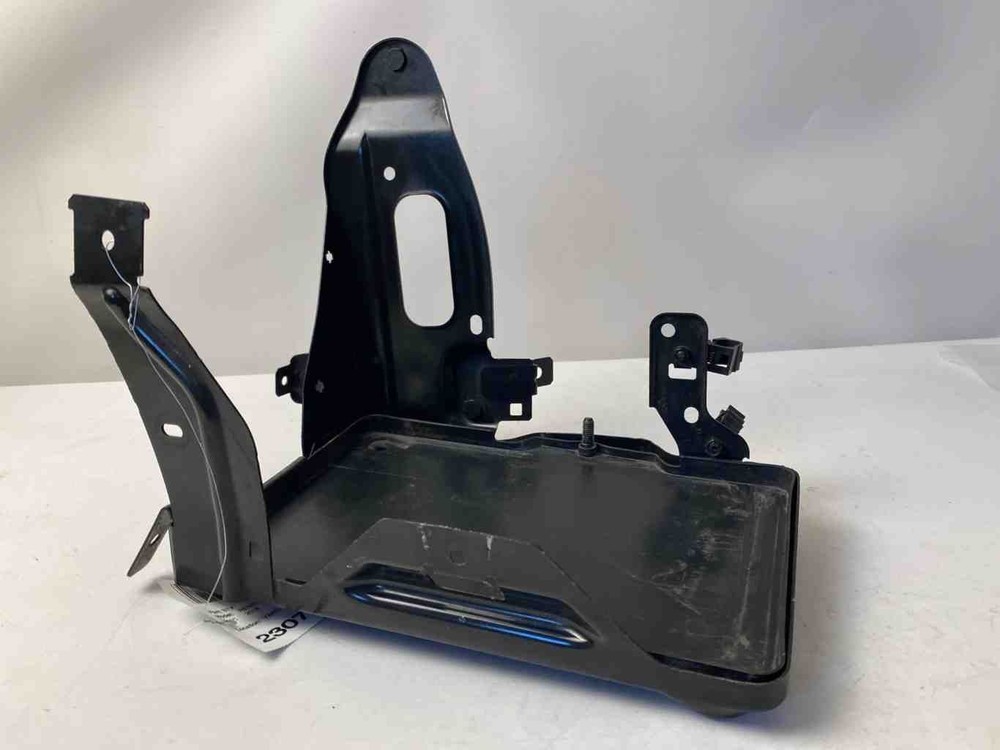 Battery Box RENEGADE 18