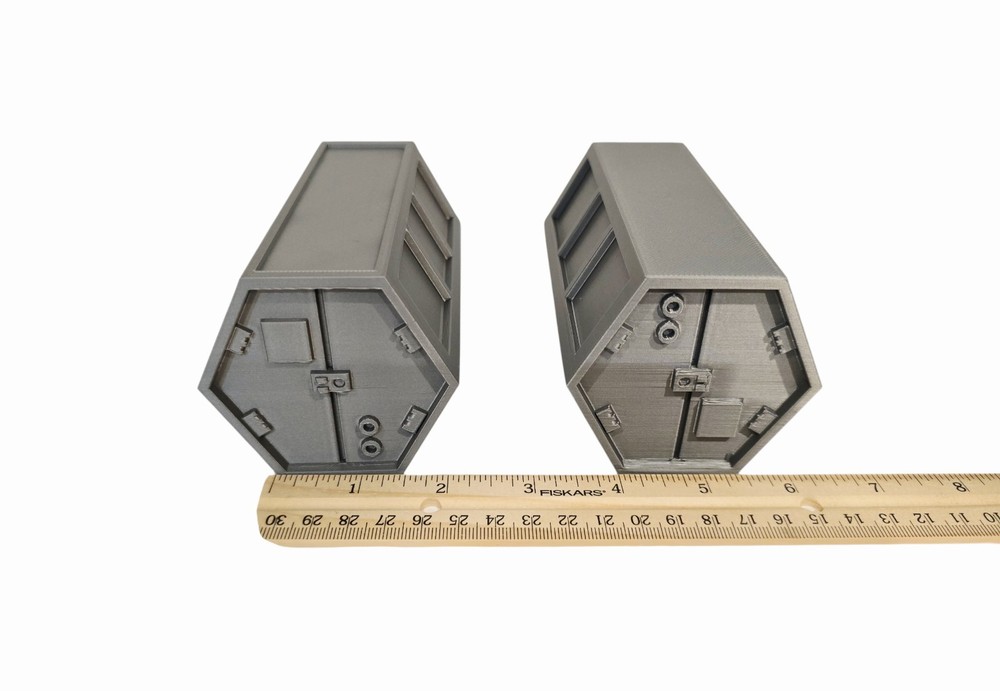 3D Printed Terrain Sci-Fi Cargo Container Perfect For Warhammer 40K Or Kill Team