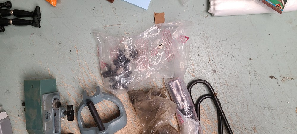 Delta Tool Mortising Attachment With 4 Mortising Chisel & Bit Sets Sets Are New