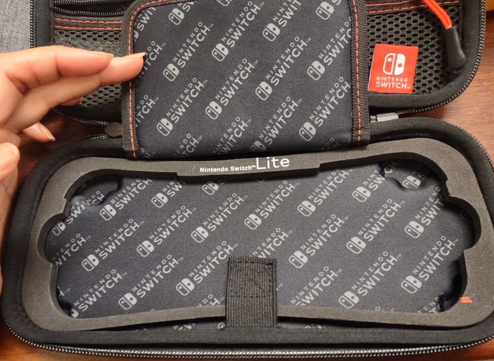 Protection Case for Nintendo Switch - OLED Model, Nintendo Lite Switch, OBN!