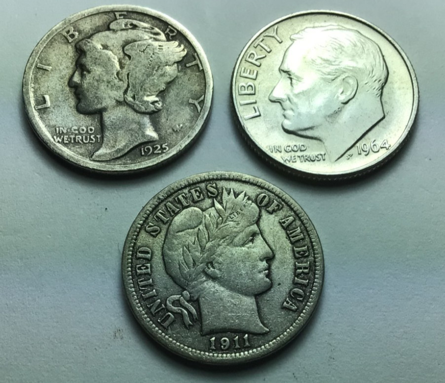 3 different silver Dime coin lot; Barber, Mercury, and Roosevelt dimes -one each