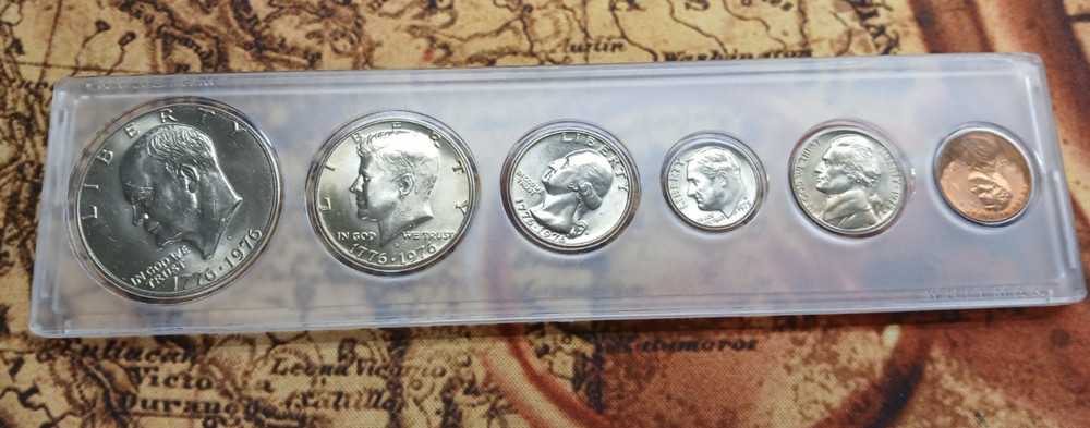 1976 Birth Year Set Includes Eisenhower Dollar, Half & Quarter TP-10925