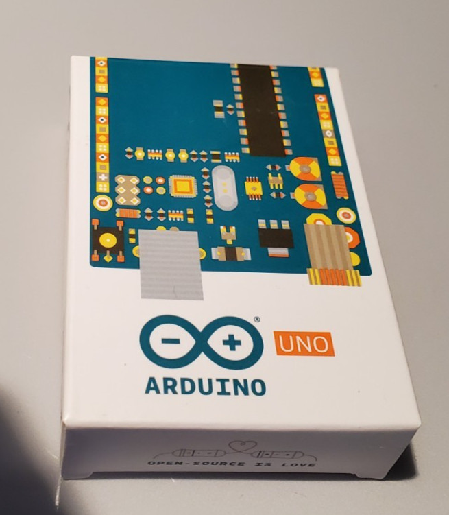 Authentic Arduino Uno - Free delivery