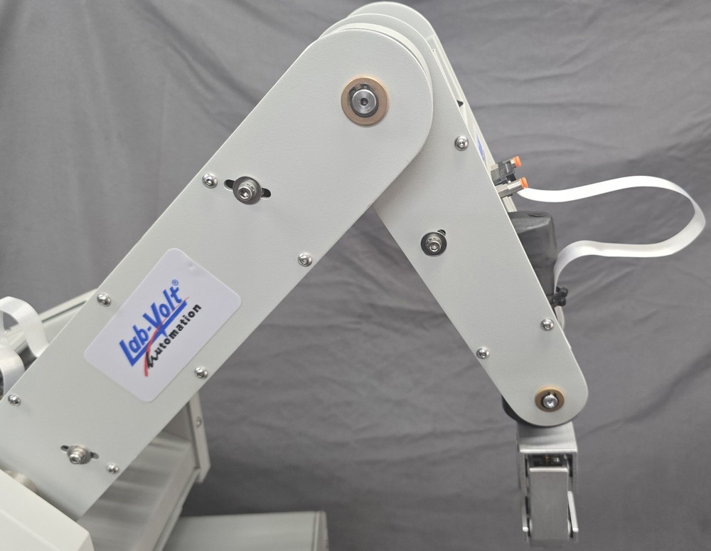 Lab-Volt Automation 5250-A0 Servo Robot Training System