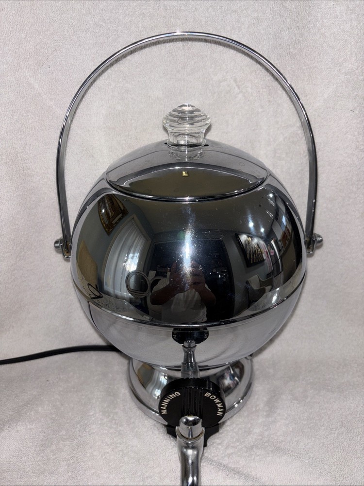 Manning-Bowman Coffee Globe Teated and Working