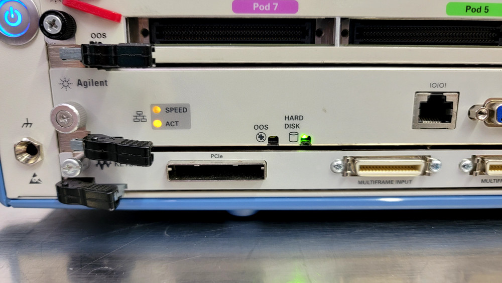 Keysight M9502 AXIe Chassis With (2) Modules: (1) M9536A Controller, (1) U4154A