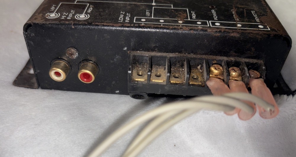 MTX RT-XO1A Electronic Crossover Used, Scratches, Rust