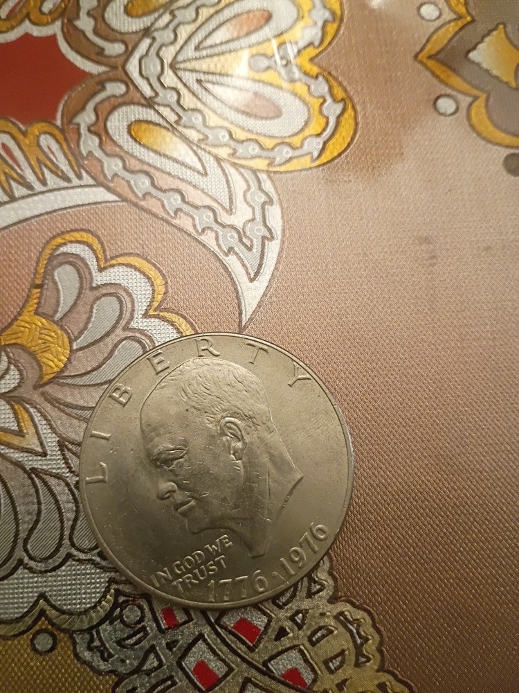 1776-1976 D Type 2 Eisenhower Bicentennial Dollar Coin