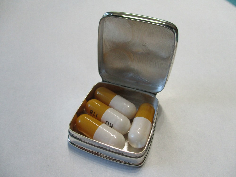 Sterling silver square shape engraved top pill box solid silver hallmarked A