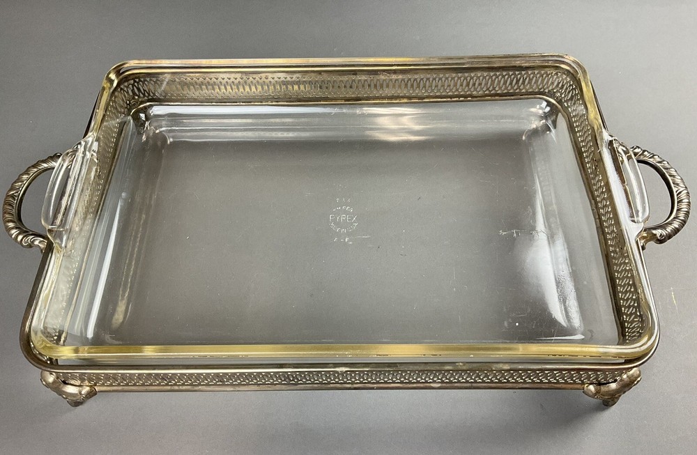 Wm. A. Rogers Gallery Baker 3 Quart With Box 15"