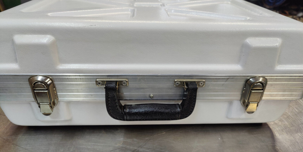 Hi-Test Detection Instruments JM-100 High Voltage Insulation Tester