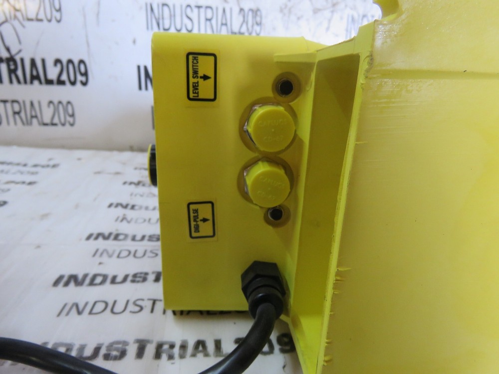 LMI MILTON ROY MICROPROCESSOR DOSING PUMP B911-498SI NEW