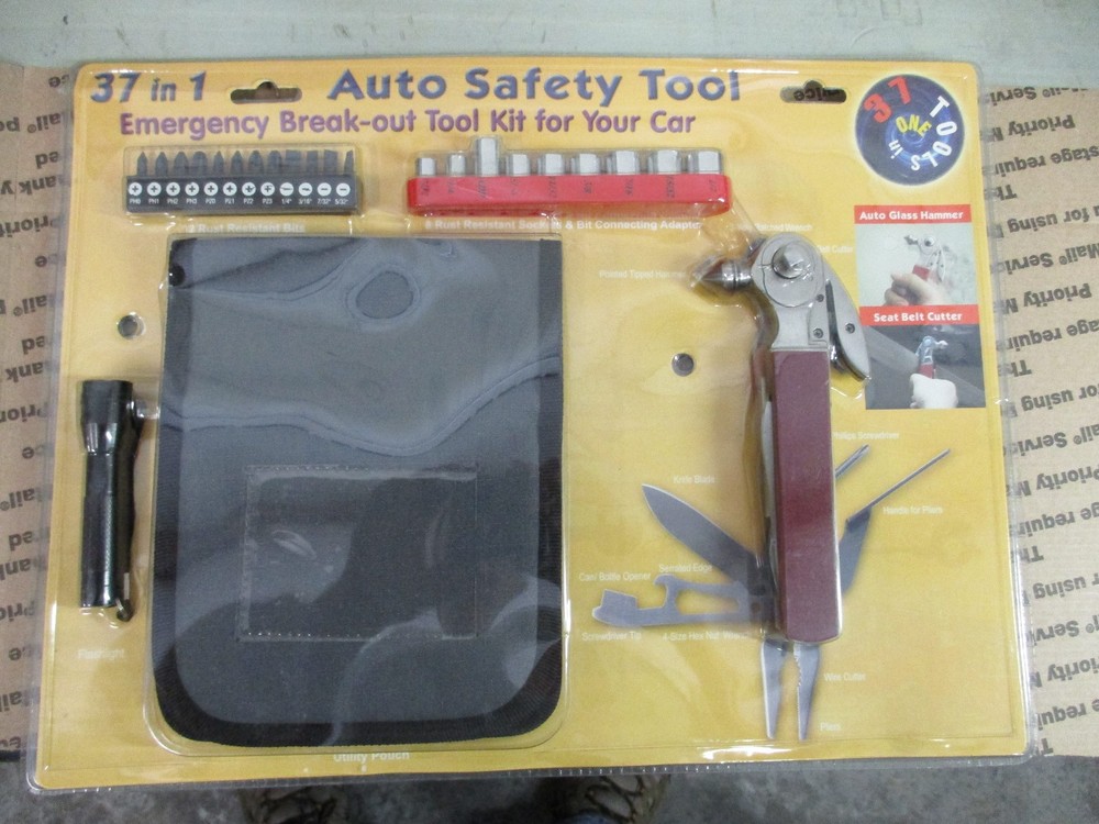 37 IN 1 AUTO SAFETY TOOL EMERGENCY BREAK OUT TOOL KIT