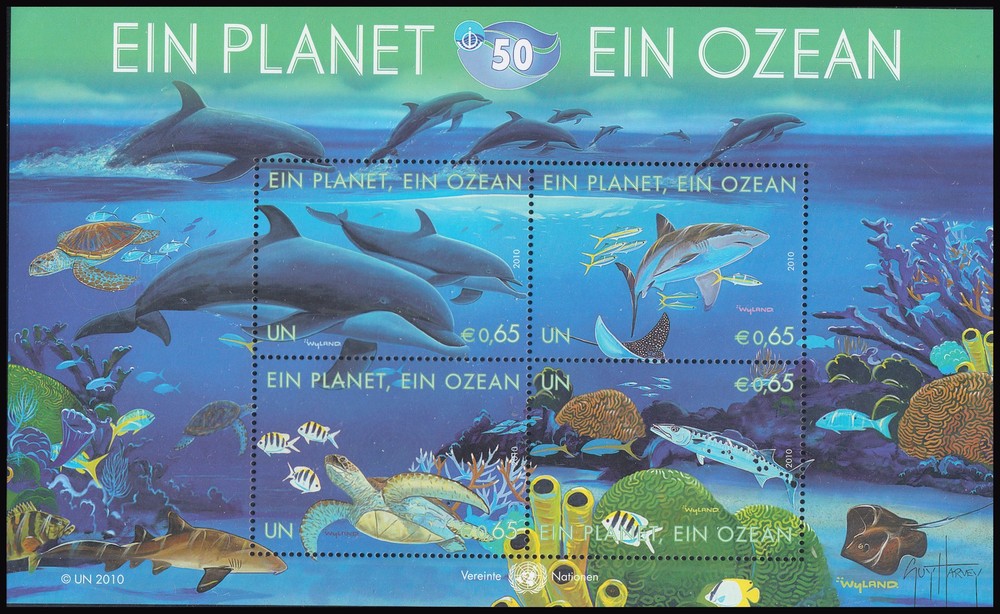 United Nations Vienna Scott 472 Mint never hinged.