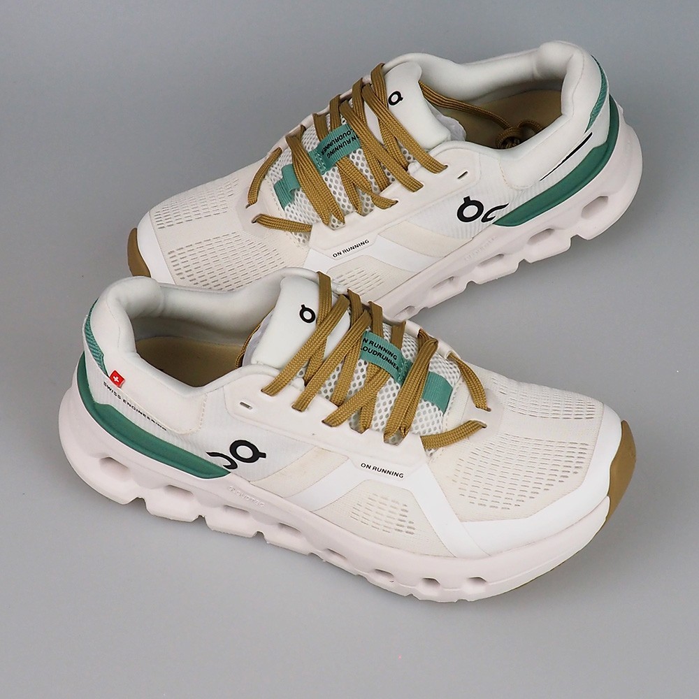 On Cloudrunner 2 Sneakers in Undyed/Green Women's Running Shoes Size 6-9.5