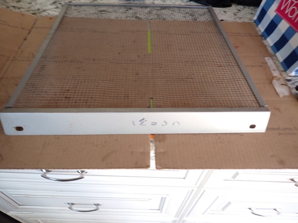 One New Trac-Vac replacement screen 46031