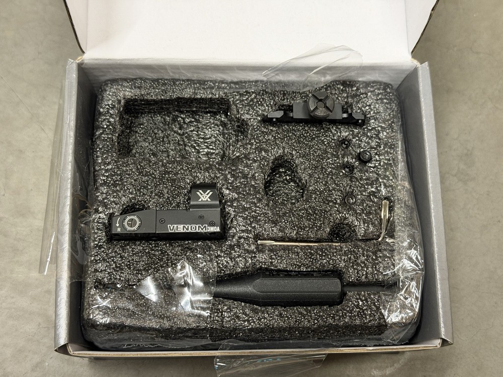 Vortex Venom 3 MOA Dot Sight - Black (VMD-3103)