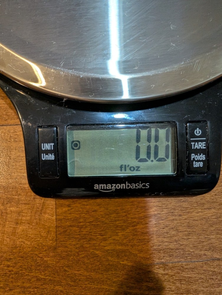 Amazon Basics Stainless Steel Digital Kitchen Scale with LCD Display, Batteries