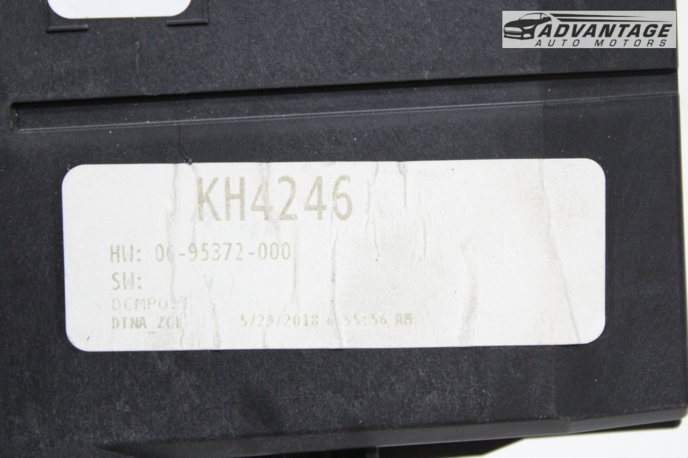 2017-2024 FREIGHTLINER CASCADIA FRONT RIGHT DOOR COMPUTER CONTROL MODULE OEM