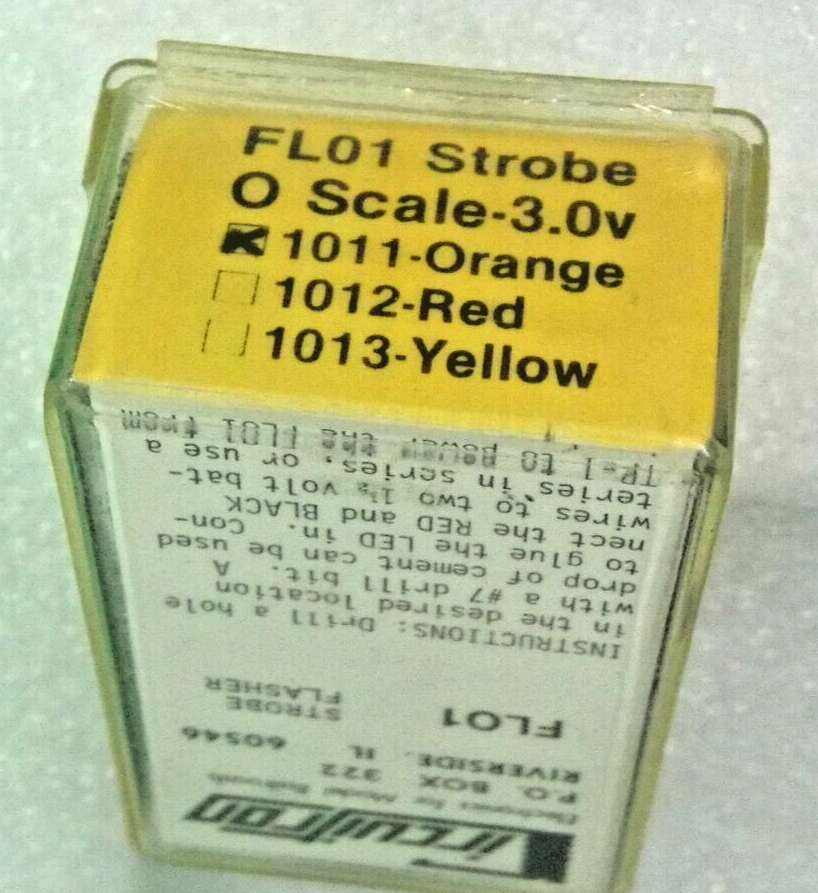 Circuitron O scale #1011 FL01 Strobe Flasher, 3.0v, Orange LED