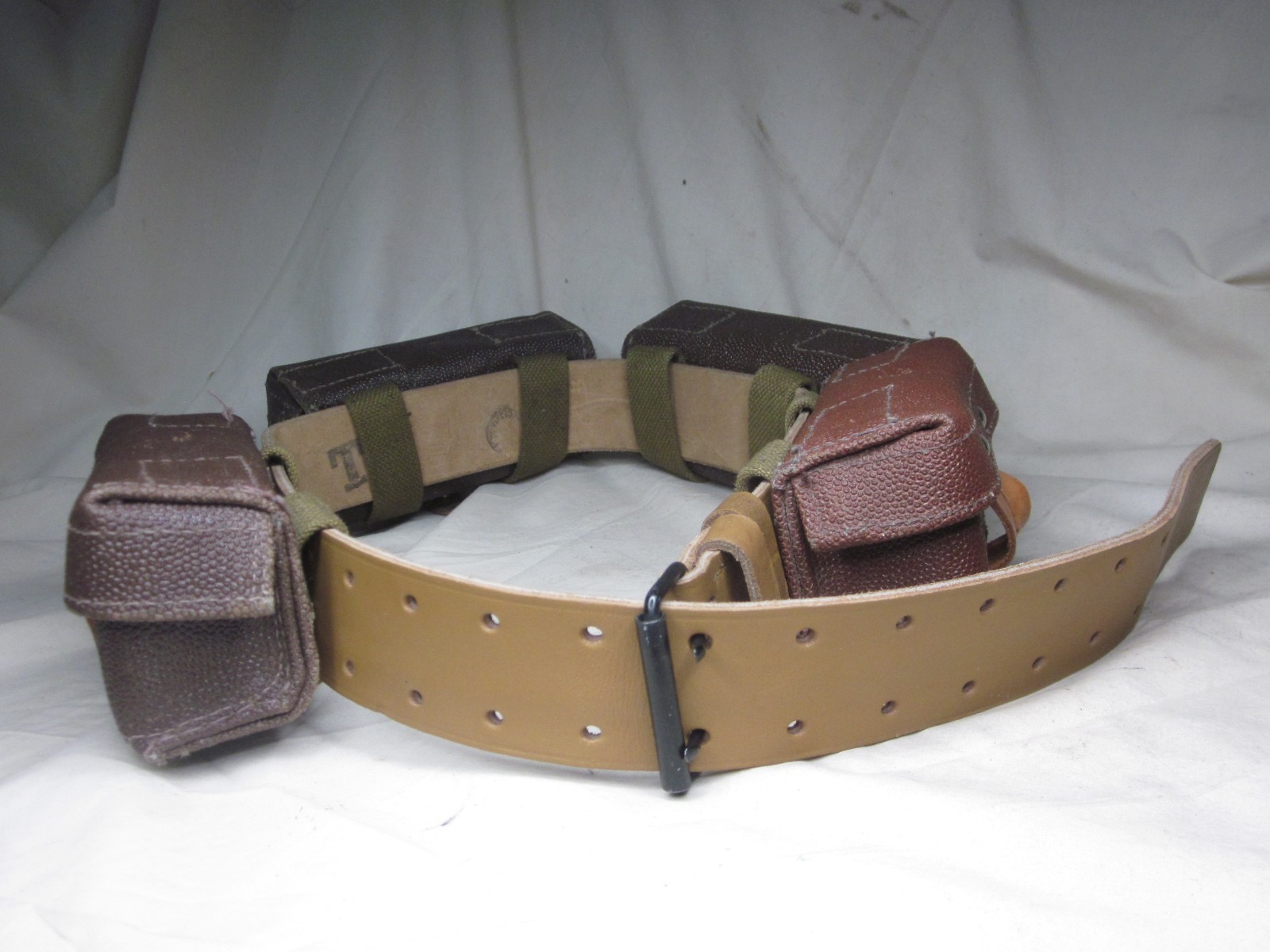 vintage T2 4 pouch bag ammo munition tactical leather military bandolier belt