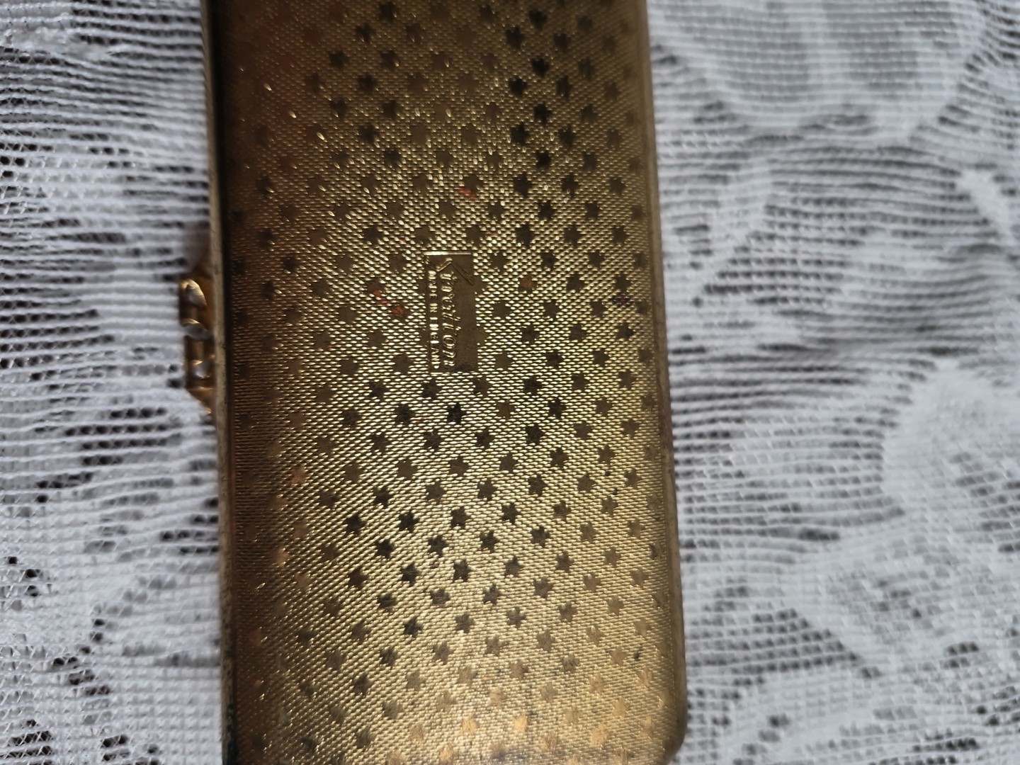 Stratton England Vintage Floral Cigarette Holder, Snuff Box, made in England