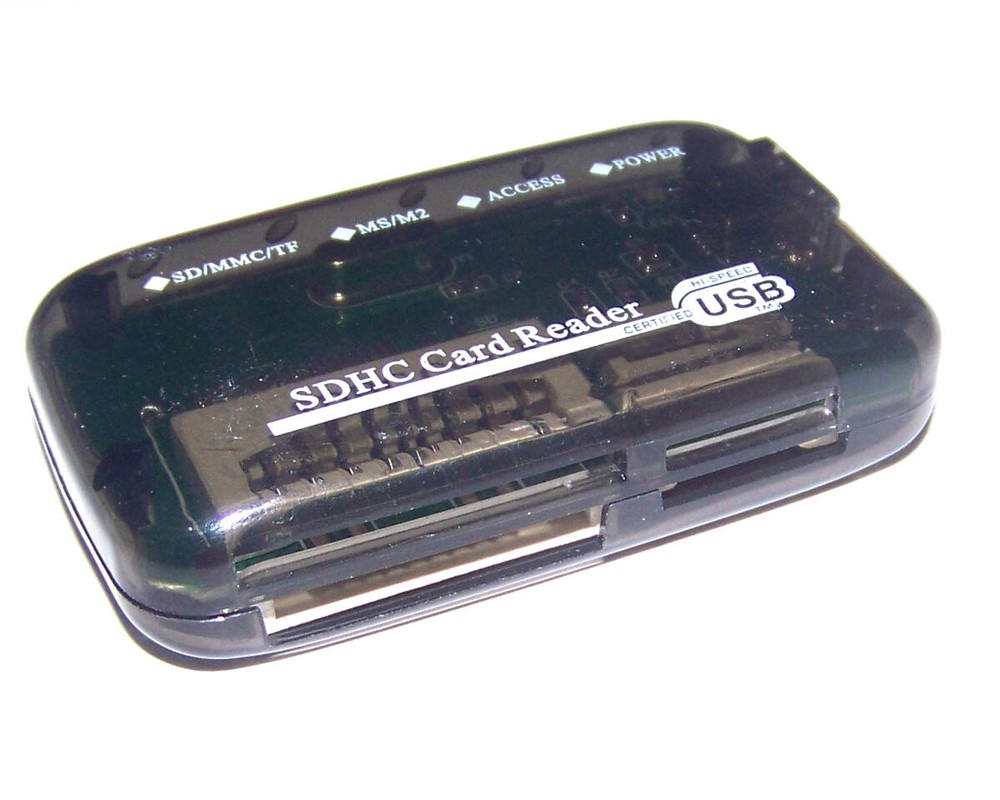 Multimedia Memory Card Reader 26 in 1 Hi Speed USB 2.0