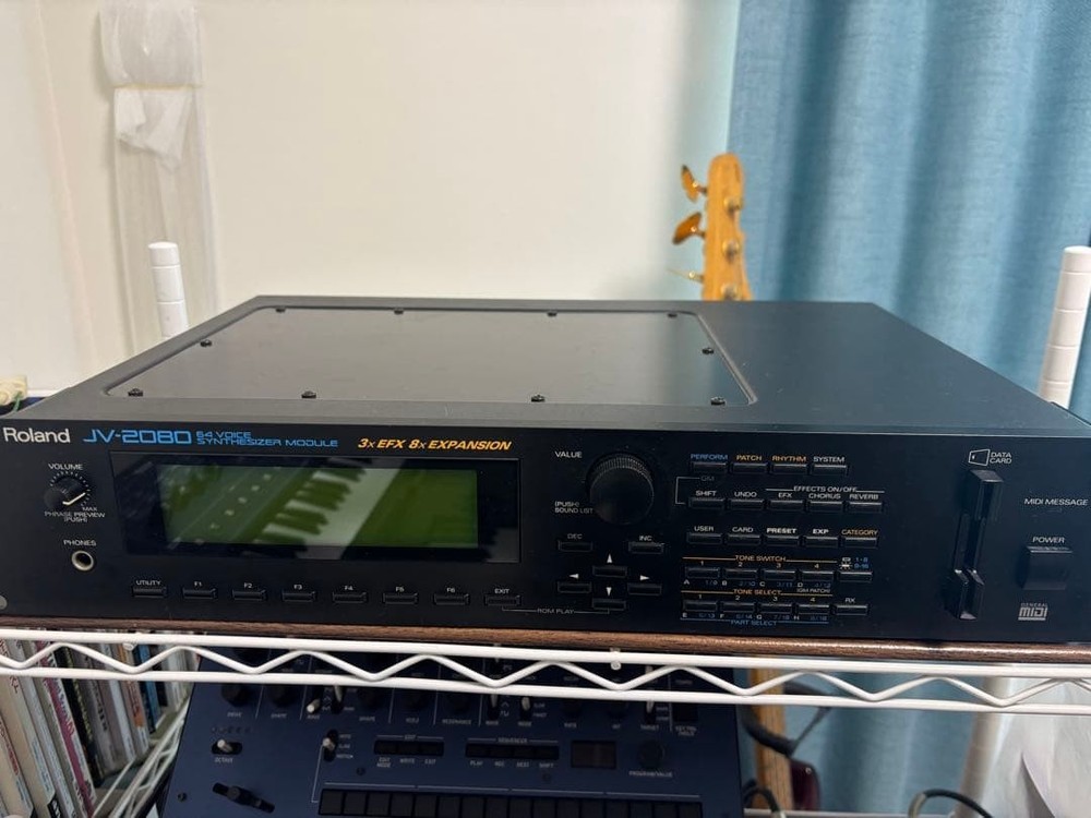 Roland JV-2080 64 Voice Synthesizer Module MIDI Sound Rack Tone Generator