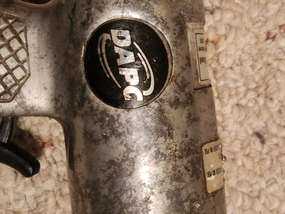 DeVilbiss DAPC AT30 Pneumatic Hammer Chisel Tested and in Working condition