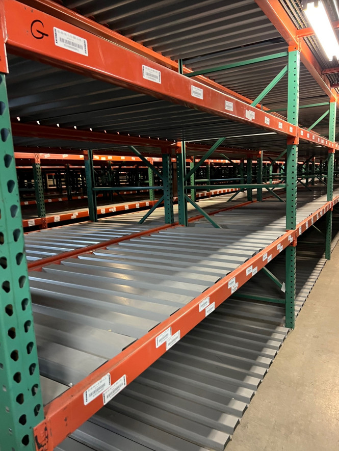 Pallet Racking Beam - 8' x 3-1/2"