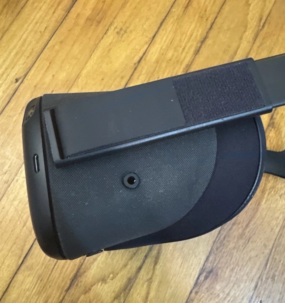 OCULUS VR HEADSET MODEL MH-B Only