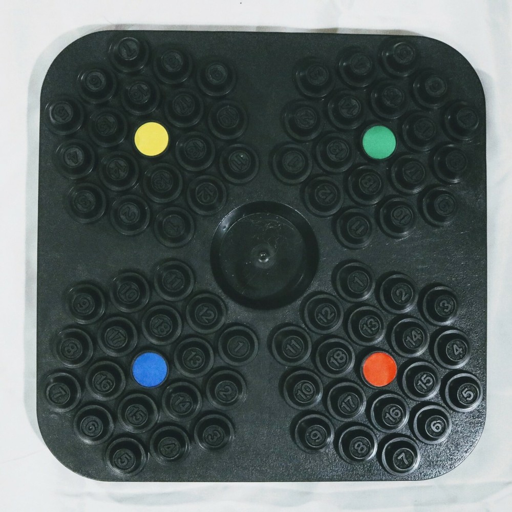 Vintage Game Ring-A-Round 1976
