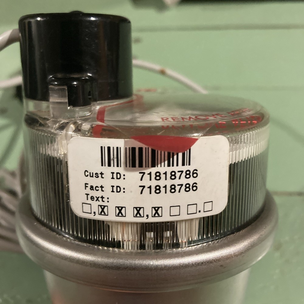 Sensus SR Water Flow Meter 1" with TouchRead PitLid (TR-PL) NOS