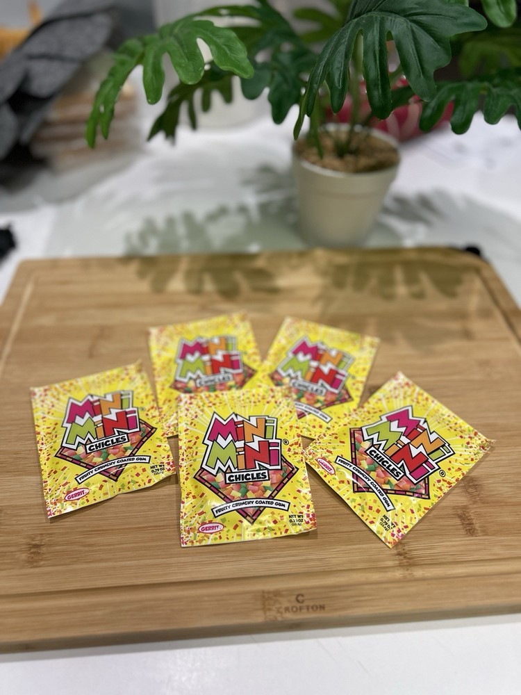 Mini Mini Gum 🍬 | Tiny Bite-Size Bubble Gum | Fun Novelty Candy - FIVE PACK