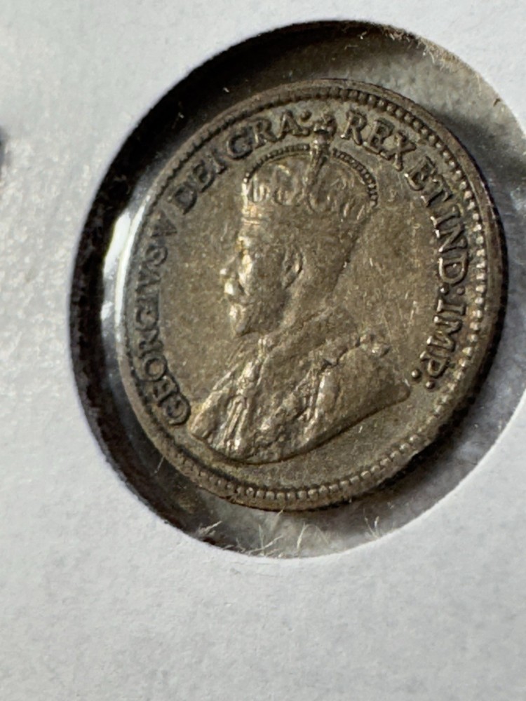 1913 Canada 5 Cents Small Silver Coin